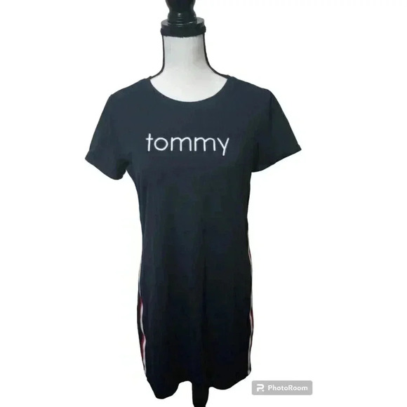 Tommy Hilfiger Tennis T-shirt Dress Black w/Red Stripe Size Medium - Picture 1 of 4